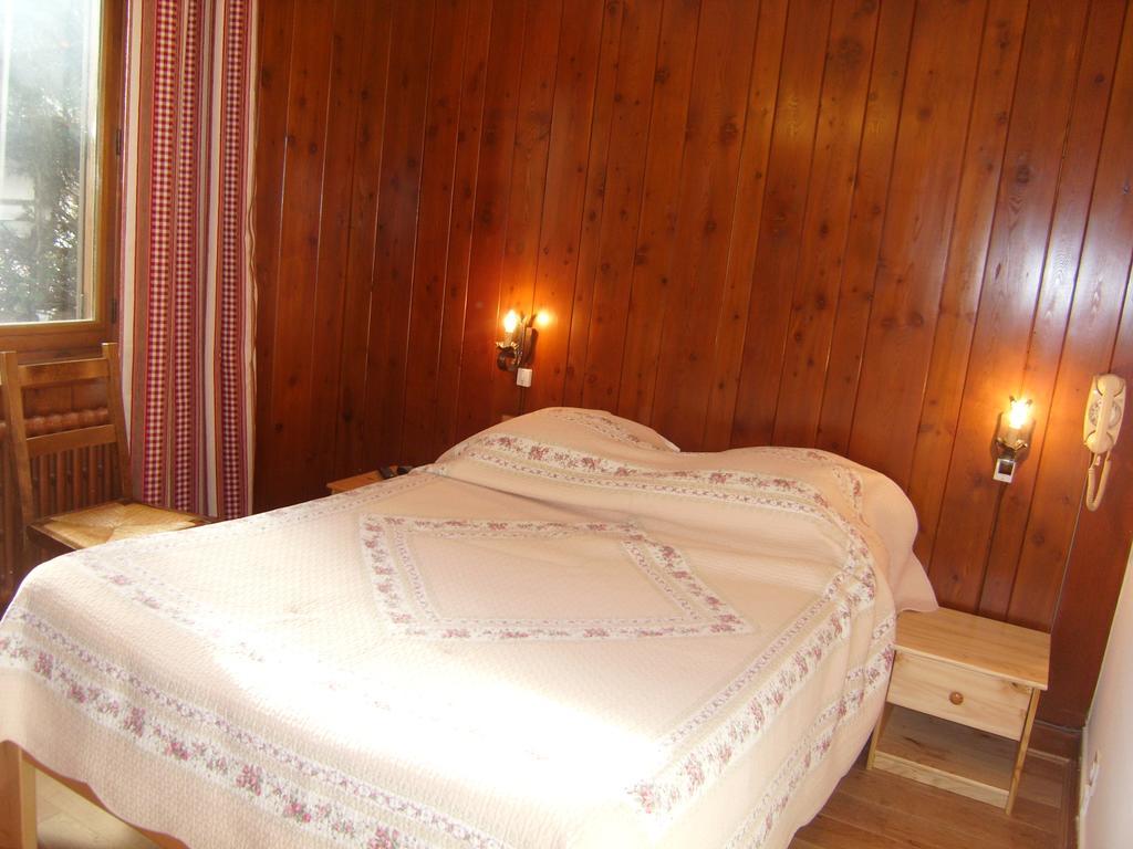 Stellina Hotell Lanslevillard Exteriör bild