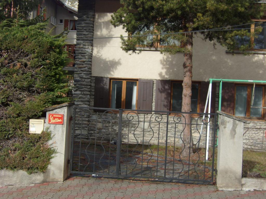 Stellina Hotell Lanslevillard Exteriör bild